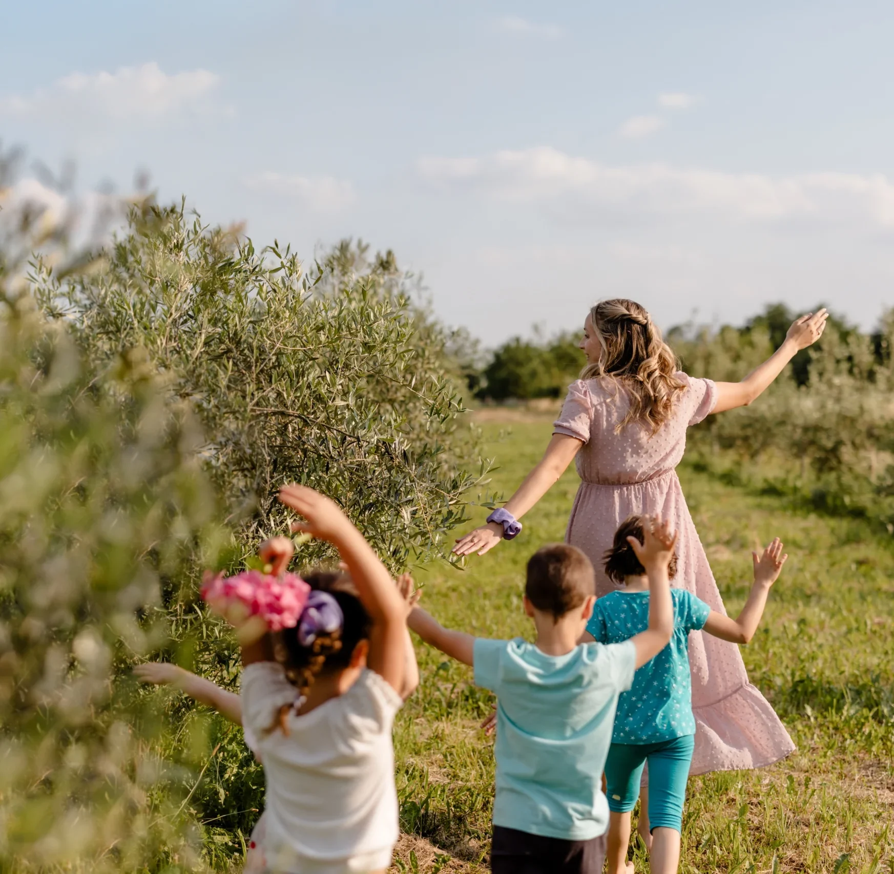 Dove la pedagogia
prende vita
tra ascolto, creatività e relazioni autentiche.